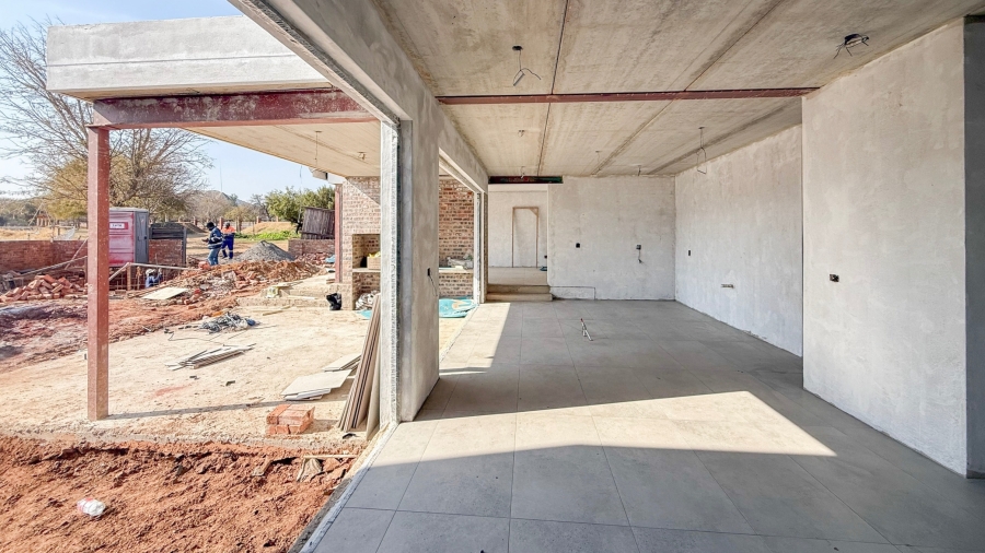 4 Bedroom Property for Sale in Landsmeer Residential Estate North West